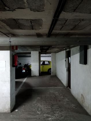 Foto 1 de Garatge en venda a Eixample Nord – La Devesa de 12 m²