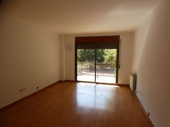 Foto 2 de Alquiler de piso en Montilivi - Palau de 4 habitaciones con terraza y piscina