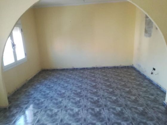 Foto 1 de Venta de piso en Canonja, la de 2 habitaciones con terraza