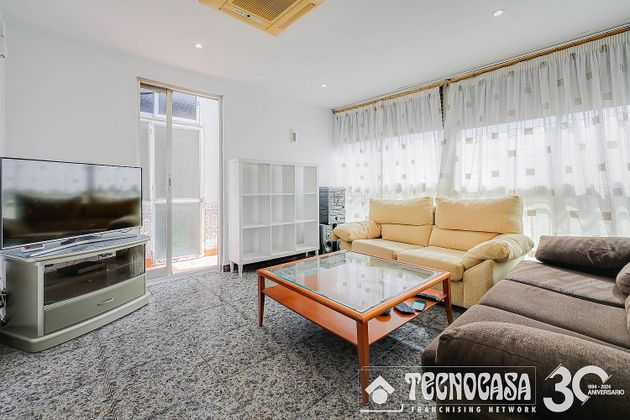 Foto 1 de Àtic en venda a Riera Alta - Llatí de 2 habitacions amb terrassa i aire acondicionat