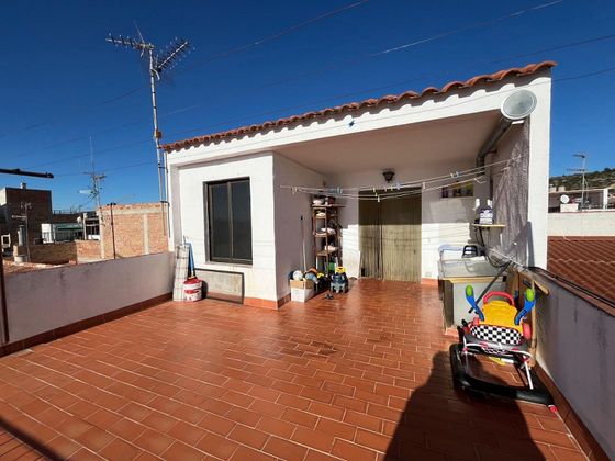 Foto 1 de Casa en venda a Centro - Alcanar de 5 habitacions amb terrassa i garatge