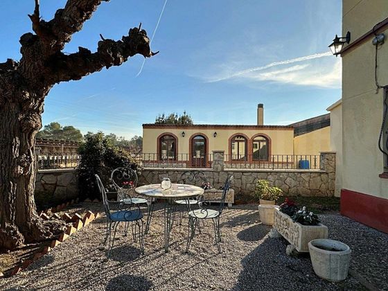 Foto 2 de Casa rural en venta en Castellet i la Gornal de 6 habitaciones con piscina y garaje
