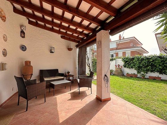 Foto 2 de Casa en lloguer a Can Girona - Terramar - Can Pei - Vinyet de 5 habitacions amb terrassa i piscina