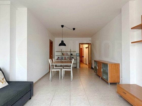 Foto 2 de Piso en venta en Els Molins - La Devesa - El Poble-sec de 2 habitaciones con balcón y calefacción