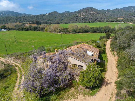 Foto 2 de Casa rural en venda a Tossa De Mar de 4 habitacions amb jardí