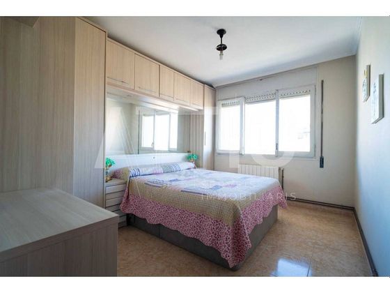 Foto 2 de Àtic en venda a Centre - Eixample – Can Llobet – Can Serra de 3 habitacions amb balcó i calefacció