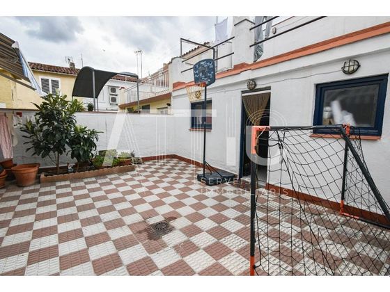 Foto 1 de Casa en venta en Can Feu - Can Gambús - Hostafrancs de 4 habitaciones con terraza y piscina
