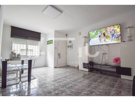Foto 2 de Casa en venta en Can Deu - La Planada - Sant Julià de 4 habitaciones con terraza y aire acondicionado