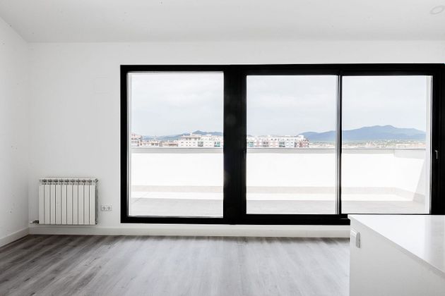 Foto 2 de Ático en venta en calle Barcelona de 3 habitaciones con terraza y balcón