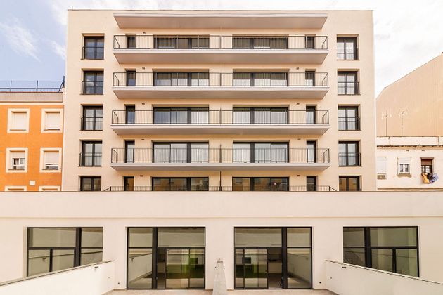 Foto 1 de Dúplex en venda a calle Barcelona de 2 habitacions amb terrassa i balcó