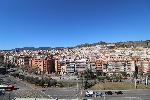 Foto 2 de Àtic en venda a Sant Andreu de Palomar amb terrassa i ascensor