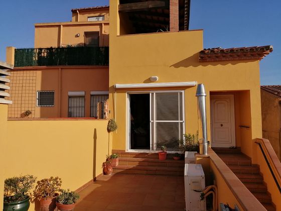 Foto 1 de Chalet en venta en calle Sant Sebastià de 4 habitaciones con terraza y aire acondicionado