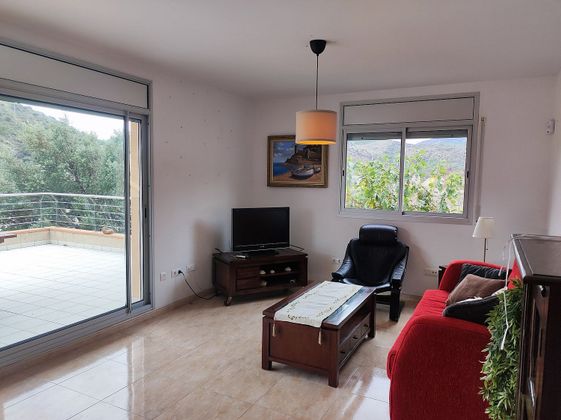 Foto 2 de Casa en venda a calle La Janeta de 3 habitacions amb terrassa i garatge