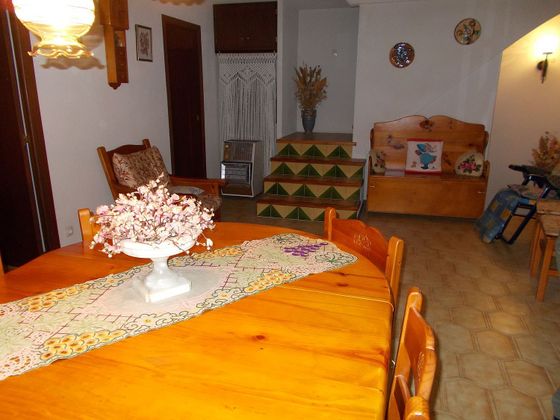 Foto 2 de Casa adosada en venta en Vila-rodona de 3 habitaciones con terraza y jardín