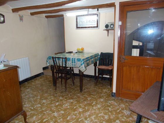 Foto 2 de Casa adosada en venta en Vila-rodona de 3 habitaciones con terraza y balcón