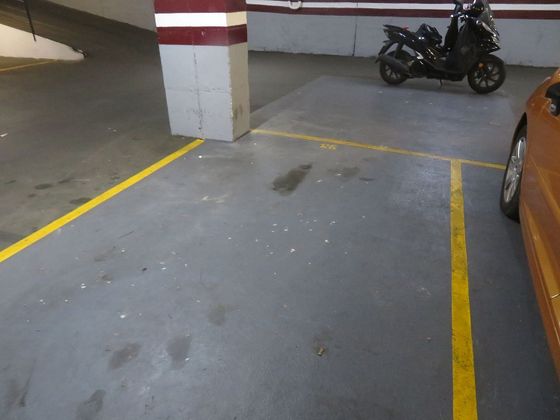 Foto 2 de Garatge en lloguer a calle De Provença de 12 m²