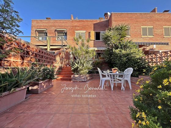 Foto 2 de Casa en venda a La Pineda de 5 habitacions amb terrassa i garatge