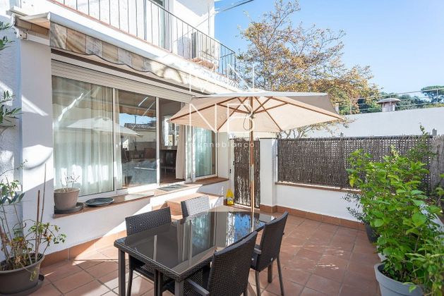 Foto 1 de Casa en venda a Sant Andreu de Llavaneres de 5 habitacions amb terrassa i garatge
