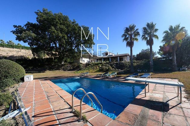 Foto 1 de Chalet en venta en Sant Iscle de Vallalta de 4 habitaciones con terraza y piscina