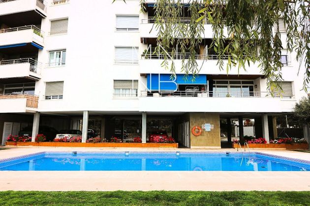 Foto 2 de Alquiler de piso en Sant Andreu de Llavaneres de 3 habitaciones con terraza y piscina
