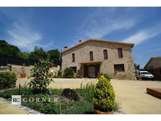 Foto 2 de Chalet en venta en Lliçà de Vall de 6 habitaciones con piscina y garaje