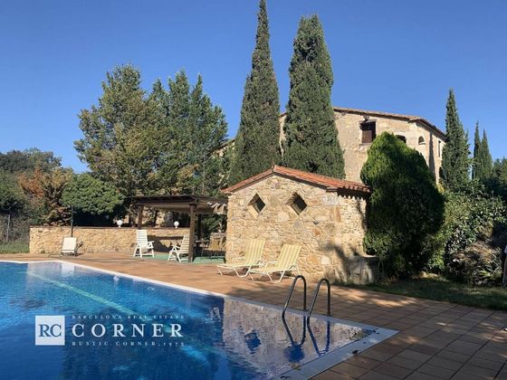Foto 2 de Xalet en venda a Llagostera de 17 habitacions amb piscina i jardí
