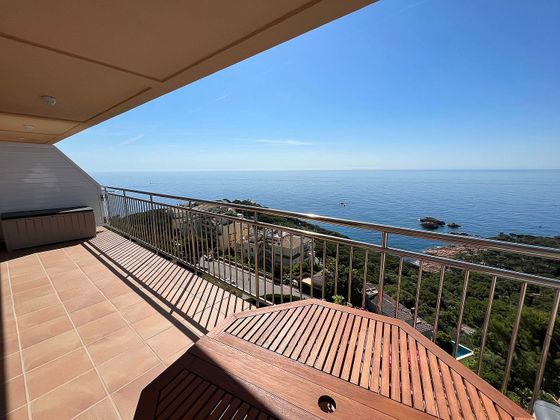 Foto 1 de Ático en venta en Sant Pol - Volta de l'Ametller de 2 habitaciones con terraza y piscina