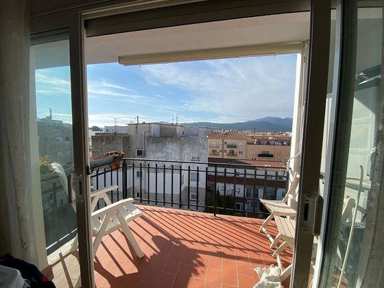 Foto 1 de Ático en venta en Barri de Tueda de 3 habitaciones con balcón y calefacción