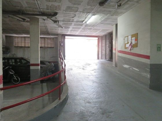 Foto 2 de Garaje en venta en La Bordeta de 9 m²