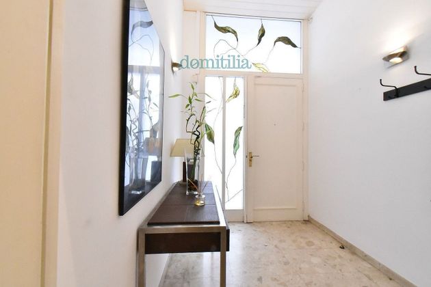 Foto 2 de Casa adossada en venda a Centre - Sabadell de 5 habitacions amb terrassa i garatge