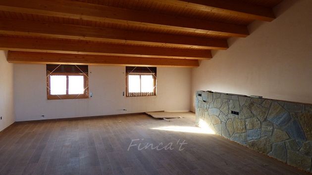 Foto 2 de Casa adossada en venda a Castellterçol de 3 habitacions amb terrassa i garatge