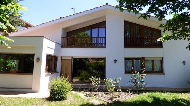 Foto 2 de Venta de casa en Castellterçol de 5 habitaciones con terraza y jardín