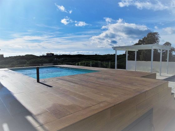 Foto 2 de Ático en venta en Gavà Mar de 4 habitaciones con terraza y piscina