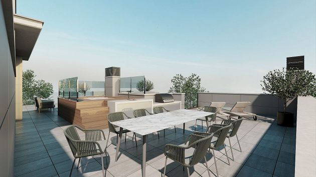 Foto 2 de Ático en venta en Montmar de 3 habitaciones con terraza y piscina