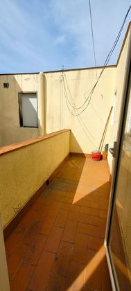 Foto 2 de Àtic en venda a El Raval de 2 habitacions amb terrassa