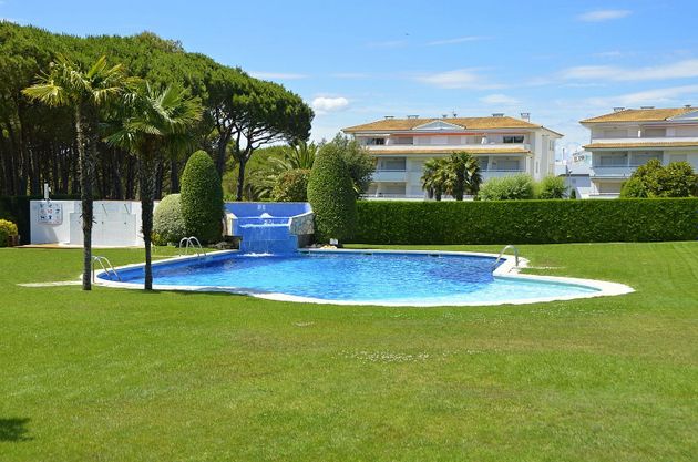 Foto 1 de Pis en lloguer a calle Ur Arenals de Mar Sector de 3 habitacions amb terrassa i piscina