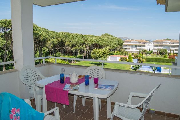 Foto 2 de Pis en lloguer a calle Arenales de Mar Sector de 3 habitacions amb terrassa i piscina
