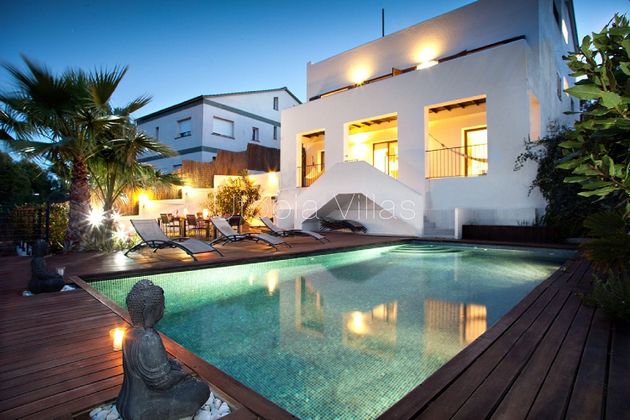 Foto 1 de Xalet en lloguer a Mas Milà de 5 habitacions amb terrassa i piscina