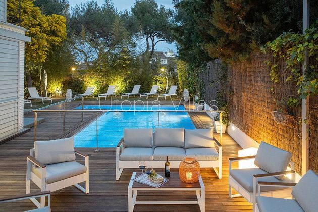 Foto 2 de Casa en lloguer a Can Girona - Terramar - Can Pei - Vinyet de 6 habitacions amb terrassa i piscina