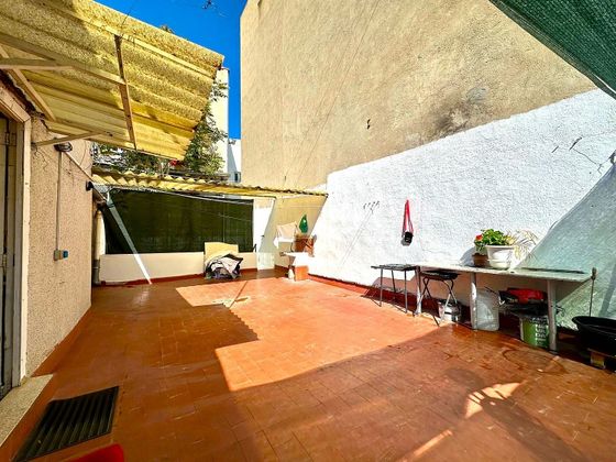 Foto 2 de Casa en venda a Canovelles de 4 habitacions amb terrassa