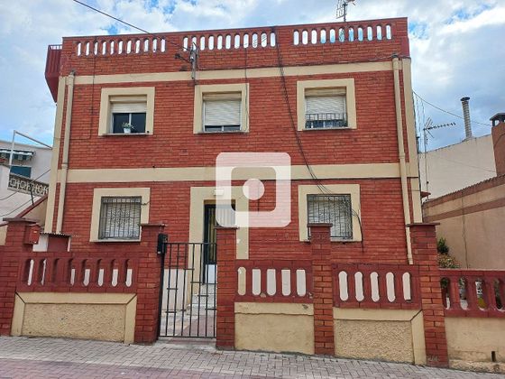 Foto 1 de Edifici en venda a Parets del Vallès de 200 m²
