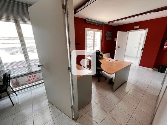 Foto 1 de Piso en venta en Instituts - Ponent - Sota el Camí Ral de 3 habitaciones con aire acondicionado y ascensor
