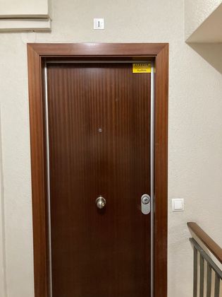 Foto 2 de Oficina en lloguer a La Sagrada Família amb aire acondicionat i ascensor