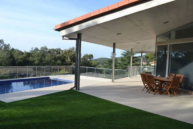 Foto 2 de Xalet en venda a Matadepera de 6 habitacions amb piscina i garatge