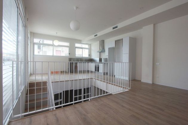 Foto 2 de Dúplex en venda a Centre - Badalona de 3 habitacions amb aire acondicionat i calefacció