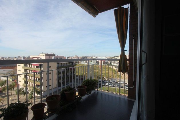 Foto 2 de Pis en venda a Centre - Badalona de 4 habitacions amb balcó i aire acondicionat