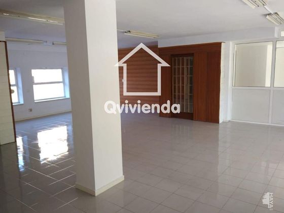 Foto 2 de Oficina en venda a Can Borrell - La Plana de Lledó amb ascensor