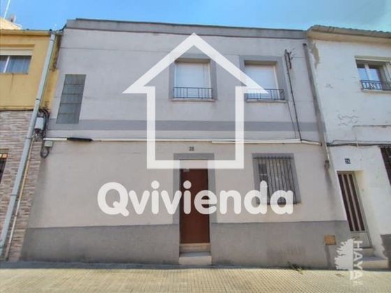 Foto 2 de Casa en venta en Centre - Castellar del Vallès de 3 habitaciones y 136 m²