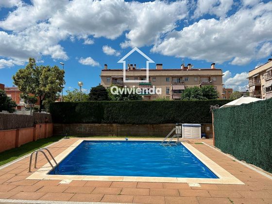 Foto 1 de Piso en venta en Parets del Vallès de 3 habitaciones con piscina y garaje
