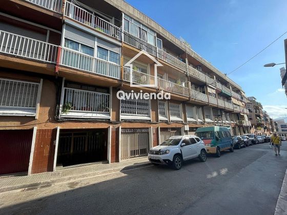 Foto 1 de Ático en venta en El Raval - Safaretjos de 4 habitaciones con terraza